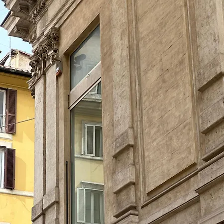 Crispi 2Enty At Spanish Steps-3